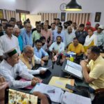 Dehradun : कोचिंग एवं स्वास्थ्य बीमा पर एसजीएसटी माफ करने को मोर्चा ने बोला हल्ला