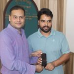 उत्तरकाशी पुलिस ने करीब 10 लाख के खोये मोबाईल फोन बरामद कर फोन स्वामियों को लौटाये वापस