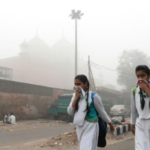 विश्व की 99 फीसदी आबादी प्रदूषित हवा में ले रही सांस,जलवायु संकट से हर साल जा रहीं लाखों जानें!