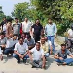 डंपिंग जोन हटाने को लेकर कालोनी के लोगों ने किया धरना: प्रदर्शन