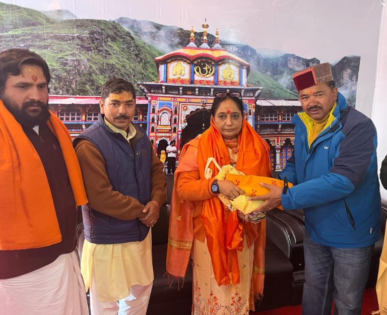 WhatsApp Image 2024-10-21 at 4.44.41 PM