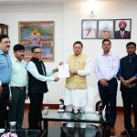 आईएएस एसोसिएशन के पदाधिकारियों ने मुख्यमंत्री धामी से भेंट की…