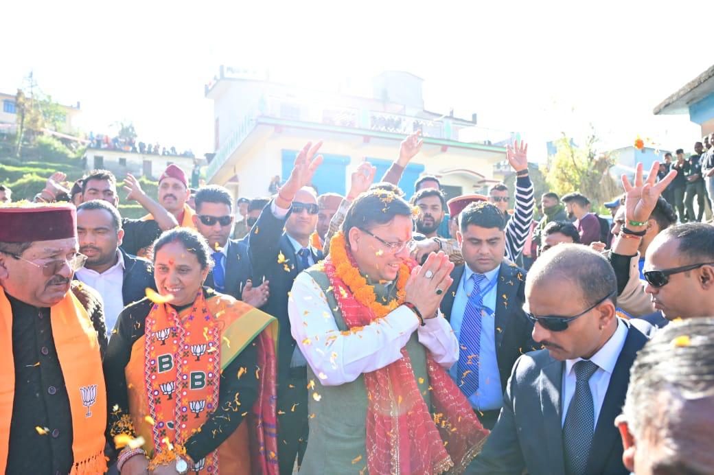 केदारघाटी के विकास के लिए धामी ने किया वायदा, आशा को जिताने की अपील