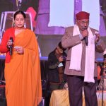 गौचर मेले की पांचवीं सांस्कृतिक संध्या में गढ़रत्न नरेंद्र नेगी ने बिखेरा सुरों का जादू
