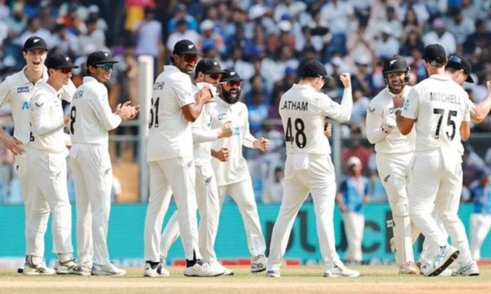 मुंबई टेस्ट में न्यूजीलैंड ने भारत को 25 रनों से हराया, टेस्ट सीरीज 3-0 से जीती