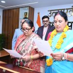 विधानसभा अध्यक्ष ऋतु खण्डूडी भूषण ने नवनिर्वाचित विधायक आशा नोटियाल को ग्रहण करायी विधानसभा सदस्यता की शपथ