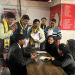 रविंद्र सिंह आनंद ने कोर्ट में चलाया जनसंपर्क में अभियान