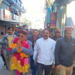 निर्दलीय प्रत्याशी यशवंत कुमार ने जनसंपर्क कर लिया मतदाताओं का आशीर्वाद, मांगे वोट