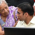 बुजुर्ग की 10 वर्षों से चली आ रही पेयजल समस्या, एक्सियन से मौके पर ही कराई लिखित में निस्तारित