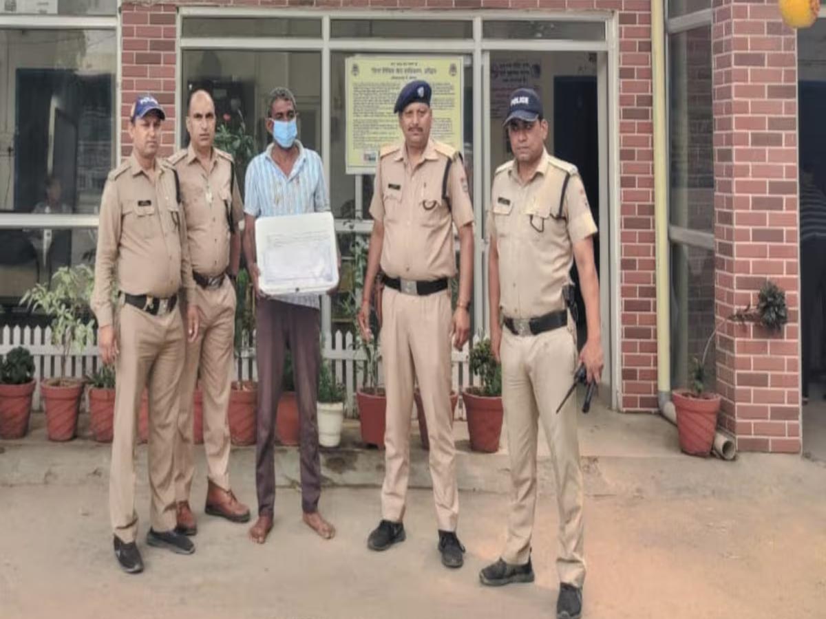 गाड़ी में तोड़फोड़ कर फायरिंग करने वाले को किया गिरफ्तार