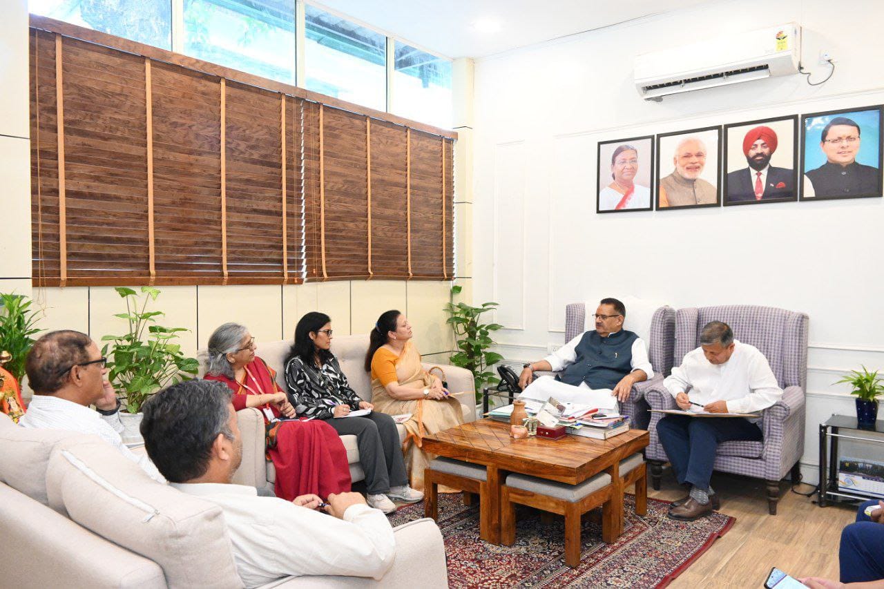 कृषि मेले और विकसित कृषि संकल्प अभियान की तैयारियों को लेकर बैठक 2 कृषि मेले और विकसित कृषि संकल्प अभियान की तैयारियों को लेकर बैठक