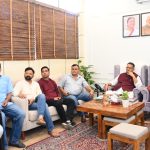प्रधानमंत्री मन की बात कार्यक्रम से कर रहे समाज को सकारात्मक दिशा में प्रेरित