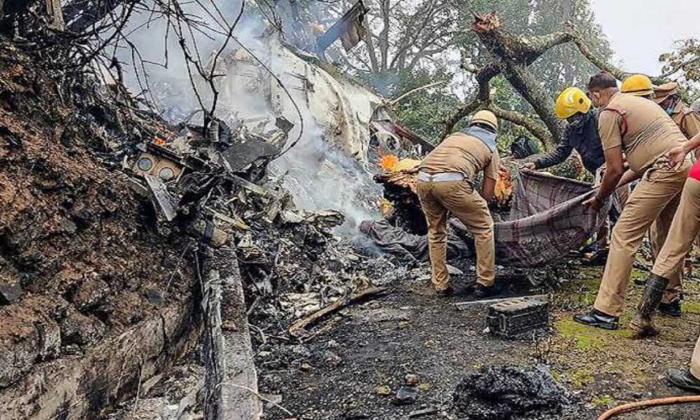 चार धाम में हेलीकॉप्टर सेवा पर तत्काल प्रभाव से रोक, लगातार हो रहे हादसों के बाद आदेश जारी