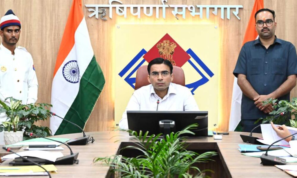 देहरादून: 05 जून को अंतर्राष्ट्रीय पर्यावरण दिवस से सभी पोलिंग बूथों पर शुरू होगा वृहद पौधरोपण अभियान