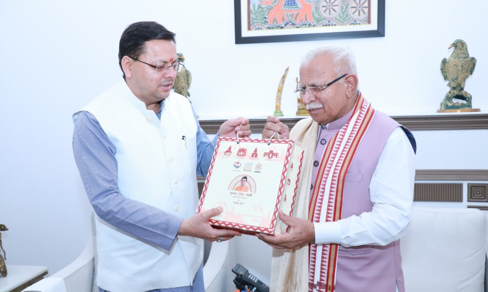 मुख्यमंत्री धामी ने केन्द्रीय ऊर्जा व आवास एवं शहरी कार्य मंत्री मनोहर लाल खट्टर से मुलाकात की