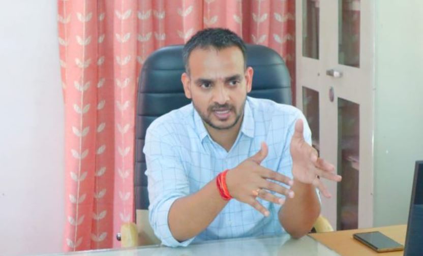 उपलब्धियों भरा रहा डीएम गहरवार का दो साल का कार्यकाल 50 उपलब्धियों भरा रहा डीएम गहरवार का दो साल का कार्यकाल