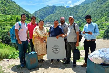 पंचायत चुनाव 2025: चंपावत के दूरस्थ मतदान केंद्रों पर P2 पोलिंग पार्टियाँ सकुशल पहुँचीं