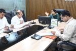 डीएम टिहरी ने ली जिला विकास प्राधिकरण की बैठक
