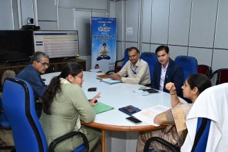जिला निर्वाचन अधिकारी(पं.) टिहरी की उपस्थिति में किया गया तृतीय रेण्डमाईजेशन