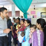 डॉक्टर नदारद; एएनएम, एलटी, नर्स की भूतिया एंट्री मिली, दवाईंया आधी, सफाई सुरक्षा राम भरोसे