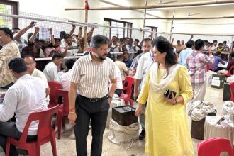 उप जिला निर्वाचन अधिकारी ने डोईवाला ब्लाक में मतगणना का लिया जायजा