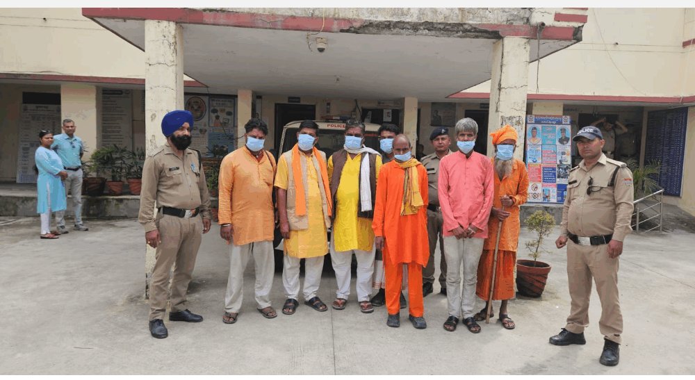 ऑपेरशन कालनेमि:दून पुलिस 3 दिनों में 82 ढोगी बाबाओ को भेजा जेल की सलाखों के पीछेऑपेरशन कालनेमि:दून पुलिस 3 दिनों में 82 ढोगी बाबाओ को भेजा जेल की सलाखों के पीछे