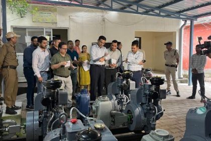 जिले में प्रथम बारः डीवाटरिंग पोर्टेबल पम्पस की खेप राजधानी के जलभराव क्षेत्रों में हुए तैनात