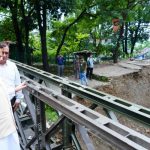 मुख्यमंत्री पुष्कर सिंह धामी ने मसूरी रोड एवं किमाड़ी क्षेत्र का स्थलीय निरीक्षण किया
