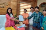 भालू की दहशत से डीएम और एसडीओ वन विभाग से मिला ग्रामीण शिष्टमंडल