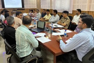 रुद्रप्रयाग : जिलाधिकारी ने बाल विवाह रोकथाम व बेटी बचाओ बेटी पढ़ाओ कार्यक्रमों की समीक्षा की