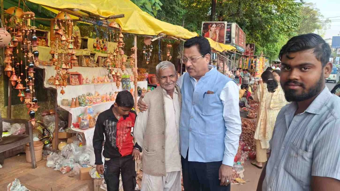 Vocal for Local from Congress